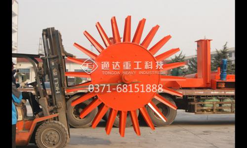 kaiyun20米輪盤式翻堆機發貨